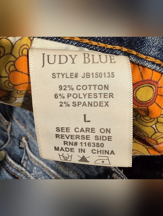 Judy Blue High Waisted Cut Off Shorts With Floral Print Size Large - Picture 4 of 7